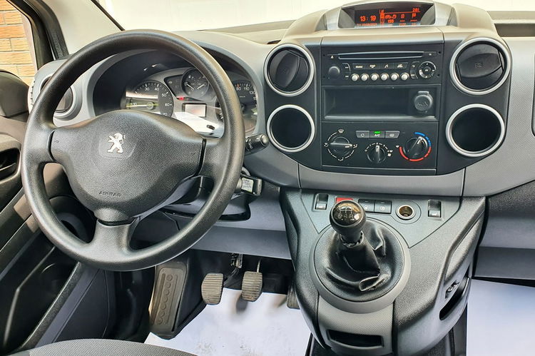 Peugeot Partner LONG , 5 osób.1.6 HDI 100 KM, SALON PL, F.vat23% 37900 netto 2018 rej zdjęcie 30