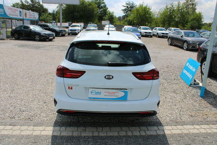 Kia Cee'd CRDI F-vat Salon Polska Gwarancja zdjęcie 6