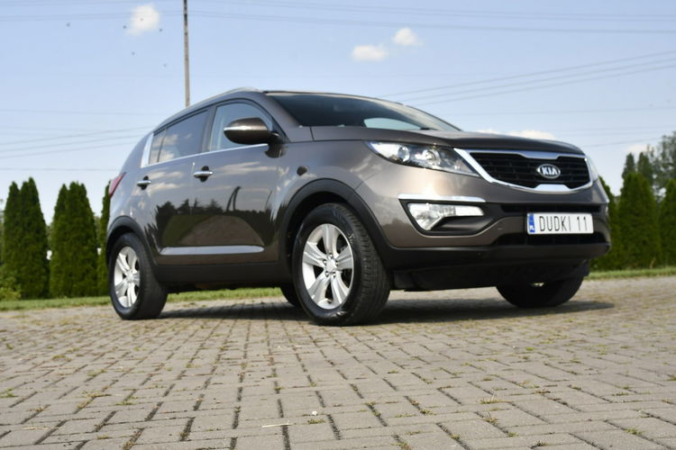 Kia Sportage 1.6+Gaz Skóry, Ledy, Navi, TV, Parktronic, Serwis.GWARANCJA zdjęcie 3