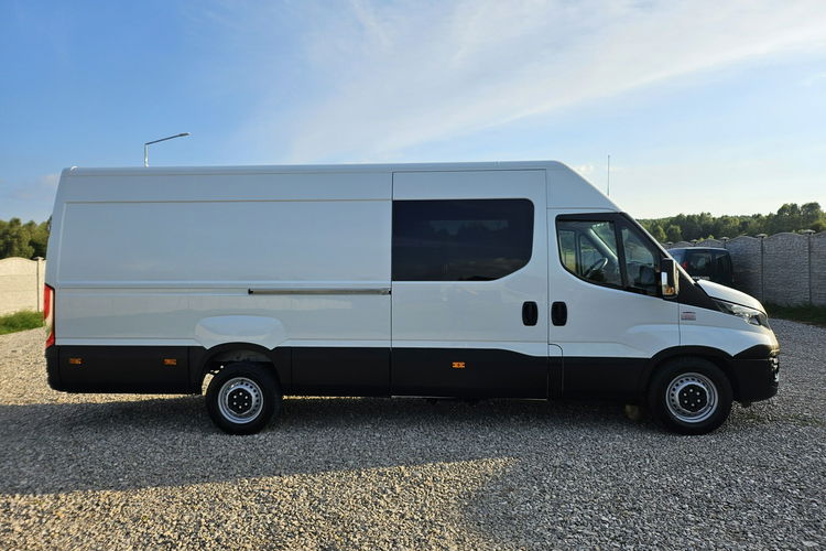 Iveco Daily 35S18 9-osobowy 3.0/180KM MAXI L4H2 zdjęcie 19