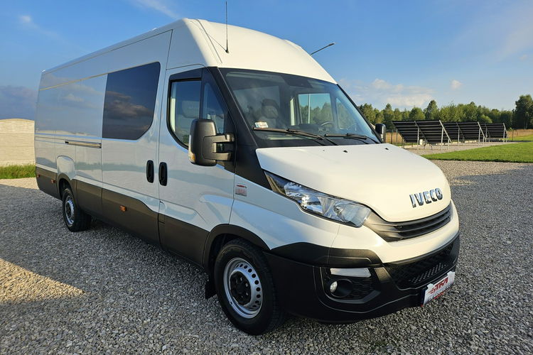 Iveco Daily 35S18 9-osobowy 3.0/180KM MAXI L4H2 zdjęcie 2