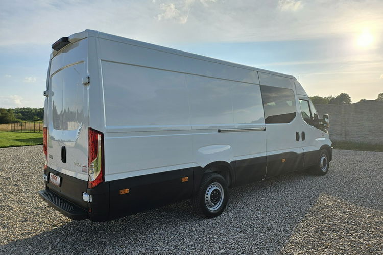 Iveco Daily 35S18 9-osobowy 3.0/180KM MAXI L4H2 zdjęcie 3