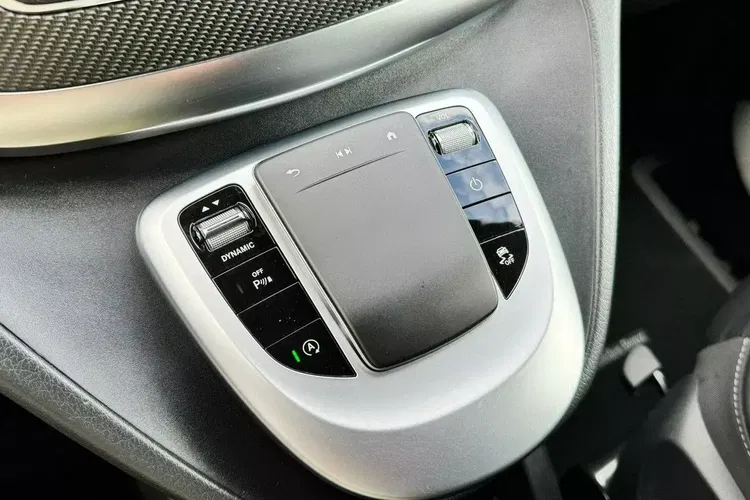 Mercedes klasa-v zdjęcie 111