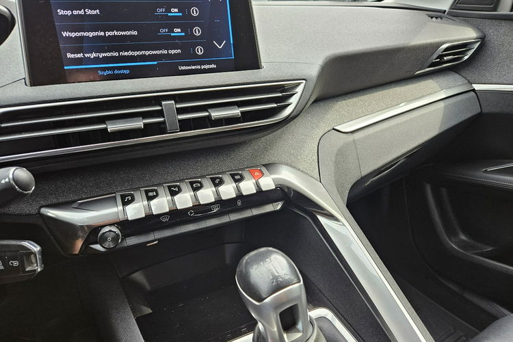 Peugeot 3008 1.5 BlueHdi 130KM Allure / Bezwypadkowy / Salon PL zdjęcie 12