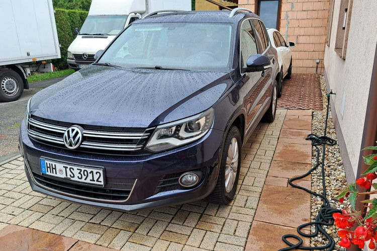 Volkswagen Tiguan 100% bezwypadkowy Bardzo zadbany - oryginalny przebieg zdjęcie 2