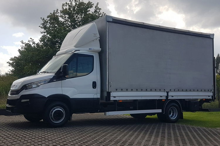 Iveco Daily 70-180 WINDA 10EP PLANDEKA 5.02x2.29x2.37 FIRANKA DMC 7000KG KLIMA TEM zdjęcie 30