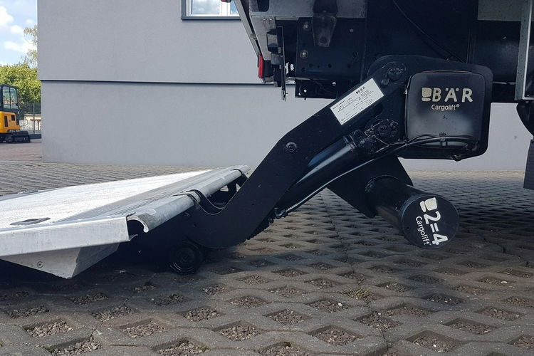 Iveco DAILY 70-180 WINDA 10EP PLANDEKA 5.02x2.29x2.37 FIRANKA WINDA 10EP PLANDEKA 5.02x2.29x2.37 FIRANKA DMC 7000 KG KLIMA TEMPOMAT zdjęcie 20