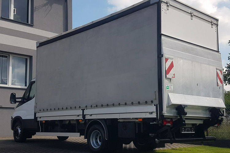Iveco DAILY 70-180 WINDA 10EP PLANDEKA 5.02x2.29x2.37 FIRANKA WINDA 10EP PLANDEKA 5.02x2.29x2.37 FIRANKA DMC 7000 KG KLIMA TEMPOMAT zdjęcie 28