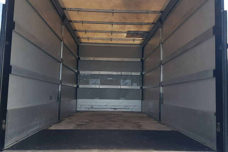 Iveco DAILY 70-180 WINDA 10EP PLANDEKA 5.02x2.29x2.37 FIRANKA WINDA 10EP PLANDEKA 5.02x2.29x2.37 FIRANKA DMC 7000 KG KLIMA TEMPOMAT zdjęcie 34