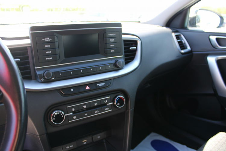 Kia Cee'd CRDI F-vat Salon Polska Gwarancja "M" zdjęcie 19