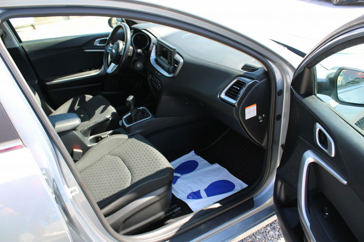 Kia Cee'd CRDI F-vat Salon Polska Gwarancja "M" zdjęcie 26