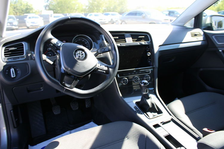 Volkswagen Golf Comfortline F-vat App-Connect Gwarancja zdjęcie 23