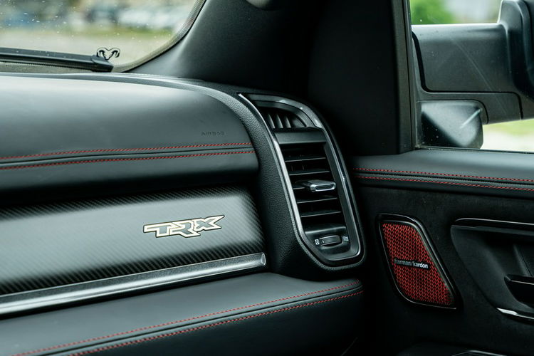 Dodge 1500 TRX / 6.2 V8 / 702 HP / Oryginalny przebieg / Pełny przegląd zdjęcie 54