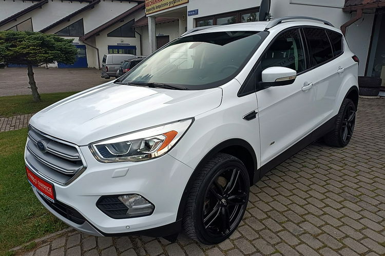 Ford Kuga Titanium + 4X4 + dwa klucze + zdjęcie 3