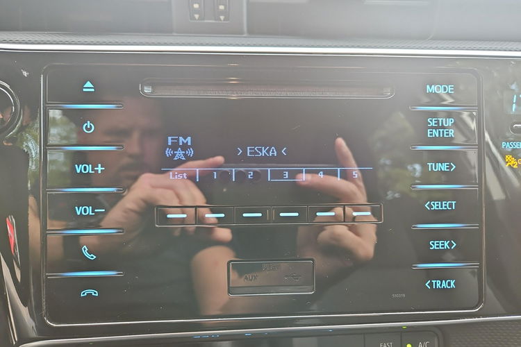 Toyota Auris 1.33 VVT-i 99KM ACTIVE, salon Polska, gwarancja zdjęcie 13