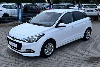 Hyundai i20 Benzyna Gwarancja Niski Przebieg 