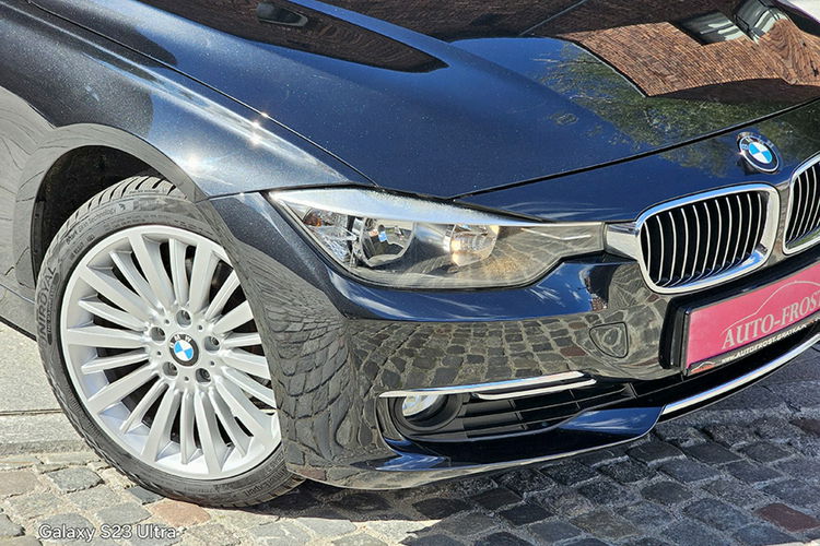 BMW 320 Navi Skóry Bezwypadkowy Tylko 128 Tys Km zdjęcie 2