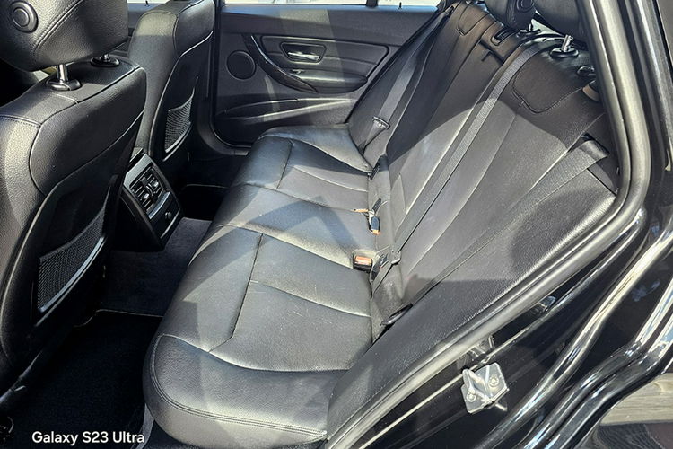 BMW 320 Navi Skóry Bezwypadkowy Tylko 128 Tys Km zdjęcie 22
