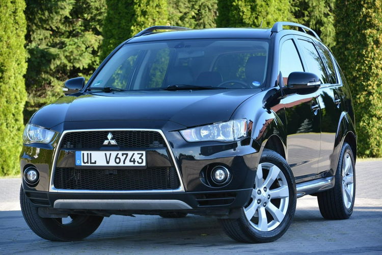 Mitsubishi Outlander 2.0(147KM) Lift Skóry Alu 18" Parktronik ASO zdjęcie 8