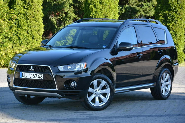 Mitsubishi Outlander 2.0(147KM) Lift Skóry Alu 18" Parktronik ASO zdjęcie 9