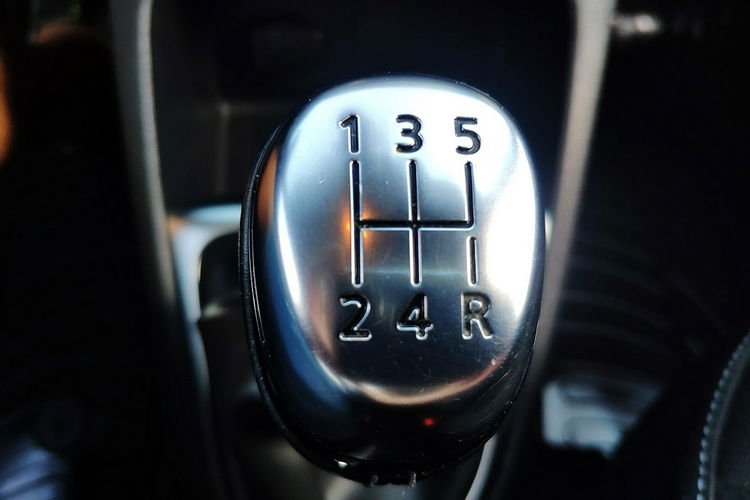 Renault Captur Limited, 0.9 Ltr. - 66 kW + Energy zdjęcie 21