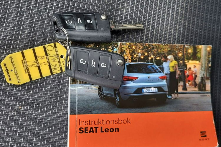Leon Seat Leon 1.5TGi 130Hk Automat gaz zdjęcie 17