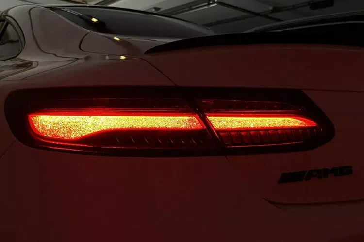 Mercedes klasa-e zdjęcie 18