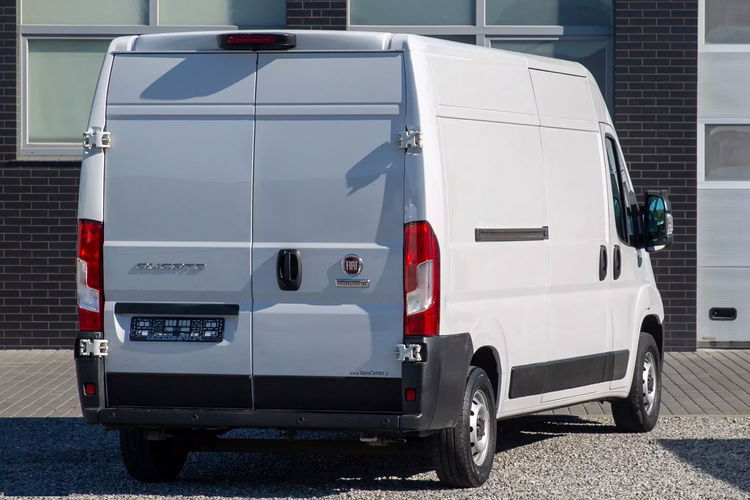 Fiat Ducato L3H2 140KM 2.3 MultiJet PROFESSIONAL zdjęcie 4