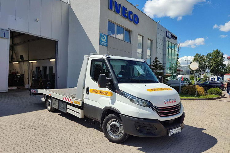 Iveco DAILY 3535S18 zdjęcie 1