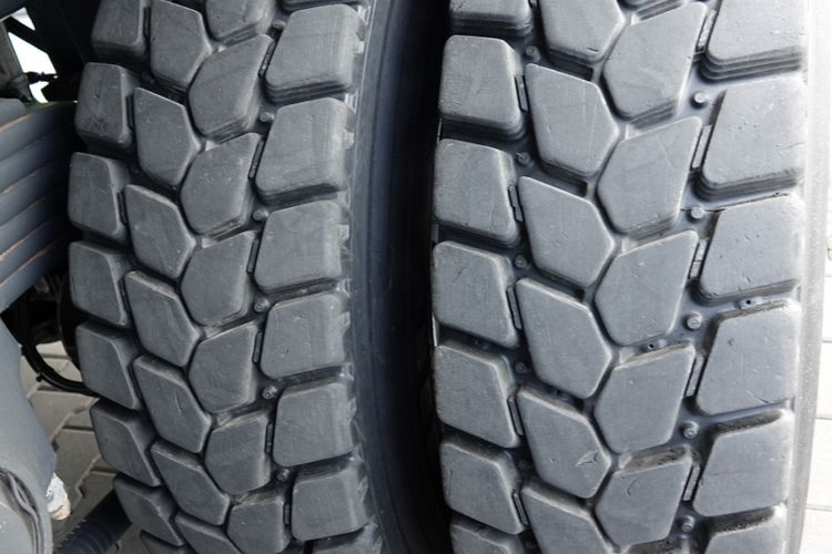 IVECO TRAKKER 450 / 8x8 / TYLNOZSYP / NOWY / 2021 ROK / 7 tys.km./ DMC 34 T zdjęcie 25