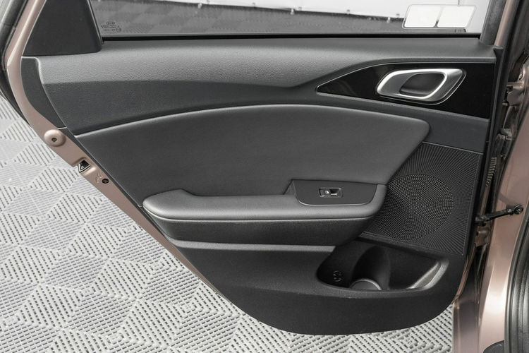 Kia Cee'd GD993TT#1.4 T-GDI L Business Line DCT Podgrz. f szyba i kier Salon PL zdjęcie 24