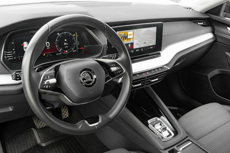 Skoda Octavia 2.0 TDI Ambition DSG Ambient LED NAVI K.cofania Salon PL VAT 23% zdjęcie 6