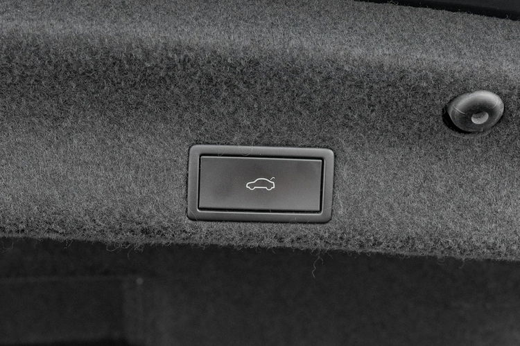 Volkswagen Passat Highline DSG Podgrz.f Virtual Cockpit LED Cz.park 3 stref VAT23% zdjęcie 30