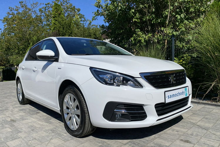 Peugeot 208 Zadbany z oryginalnym niskim przebiegiem zdjęcie 1