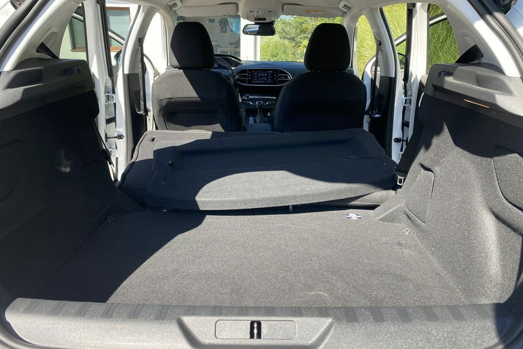 Peugeot 208 Zadbany z oryginalnym niskim przebiegiem zdjęcie 30