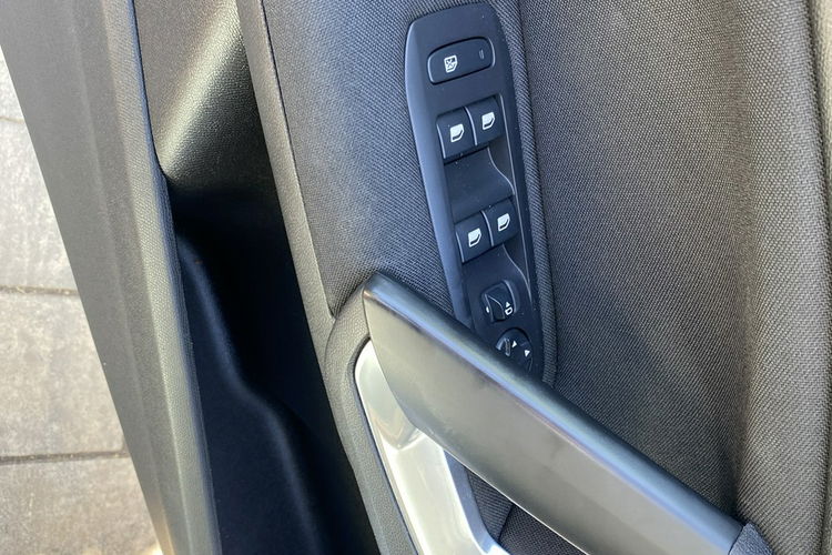 Peugeot 208 Zadbany z oryginalnym niskim przebiegiem zdjęcie 5