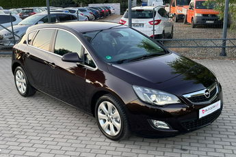 Opel Astra Niski Przebieg Gwarancja Turbo 