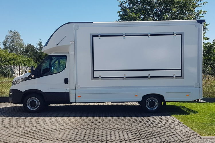 Iveco Daily SKLEP FOODTRUCK KONTENER NISKOPODŁOGOWY 4.31x2.23x2.42 BAR KLIMA zdjęcie 12