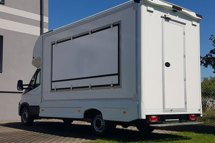 Iveco Daily SKLEP FOODTRUCK KONTENER NISKOPODŁOGOWY 4.31x2.23x2.42 BAR KLIMA zdjęcie 28