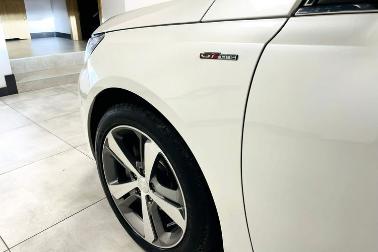 Peugeot 308 1.5 Blue-HDi 130KM"GT Line" LIFT KeyLess Full LED Lift Navi Kamery 360 zdjęcie 15