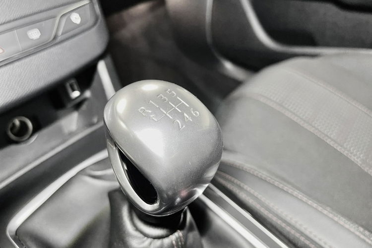 Peugeot 308 1.5 Blue-HDi 130KM"GT Line" LIFT KeyLess Full LED Lift Navi Kamery 360 zdjęcie 19