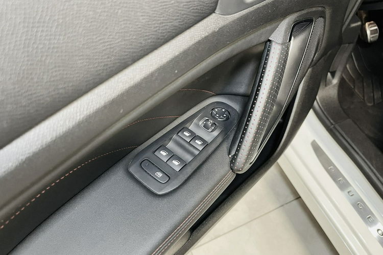 Peugeot 308 1.5 Blue-HDi 130KM"GT Line" LIFT KeyLess Full LED Lift Navi Kamery 360 zdjęcie 23