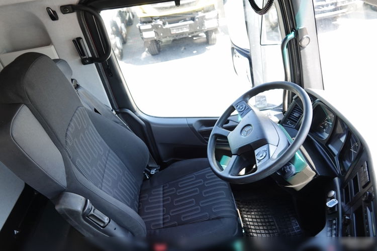 MERCEDES AROCS 4140 / 8x6 / TYLNOZSYP / MEILLER KIPPER / EURO 6 / OPONY 100 %  zdjęcie 27