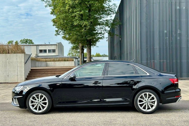 Audi A4 2.0 Faktura VAT 23% salon Polska S~line zdjęcie 2