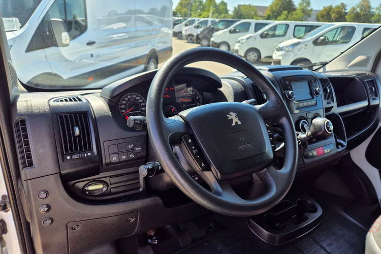 Peugeot Boxer Kontener 8 ePAL 79900zł NETTO 2.2HDi/165KM zdjęcie 18