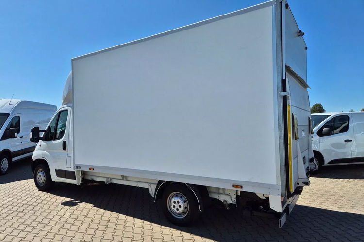 Peugeot Boxer Kontener 8 ePAL 79900zł NETTO 2.2HDi/165KM zdjęcie 9