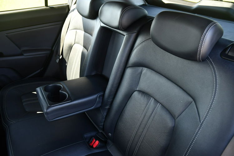 Kia Sportage 2.0CRDI, Bogate wyposażenie.4x4, skóry, Navi zdjęcie 27