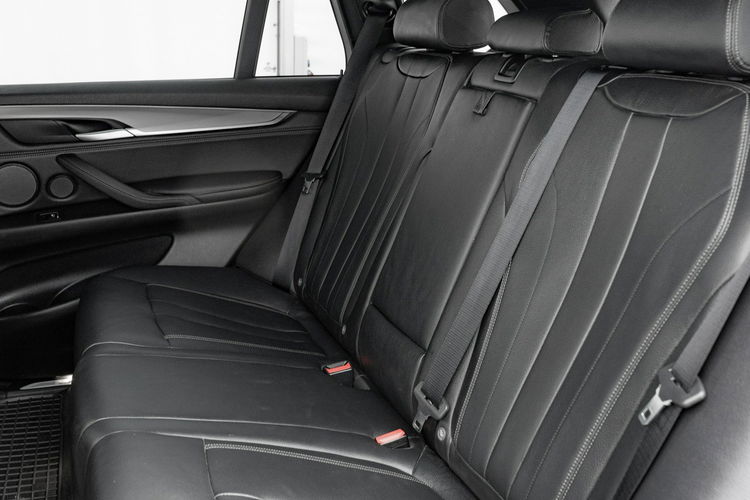 BMW X5 xDrive30d Wentyl i podgrz.f K.cofania LED Skóra Salon PL VAT 23% zdjęcie 29