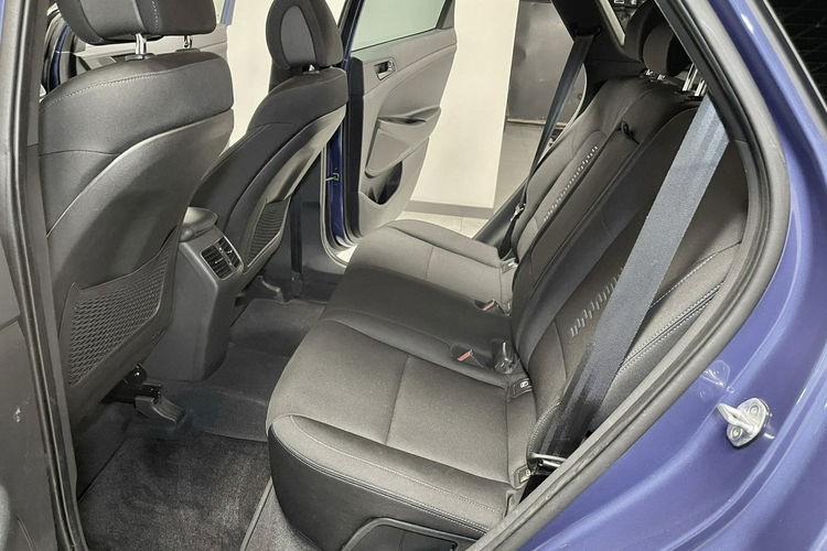 Hyundai Tucson 2.0 CRDi 184KM 4WD Style LED Kamera Navi GPS Alu19 Multimedia Niemiec zdjęcie 27