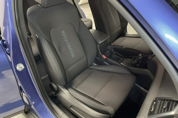 Hyundai Tucson 2.0 CRDi 184KM 4WD Style LED Kamera Navi GPS Alu19 Multimedia Niemiec zdjęcie 28